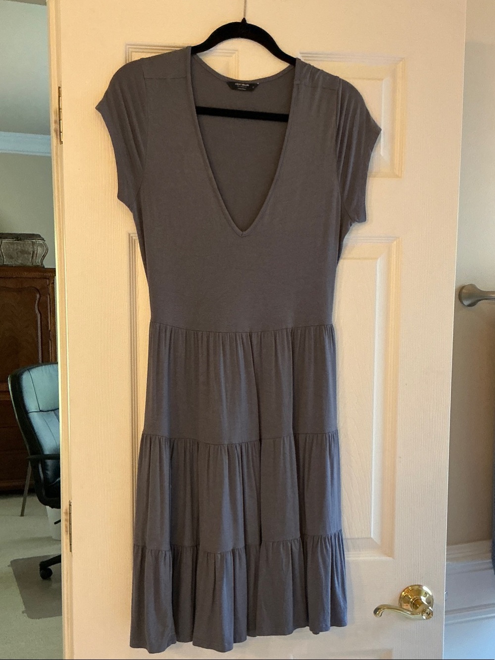 Lucky Brand Slate Gray V-Neck Tiered Short Sleeve Dress